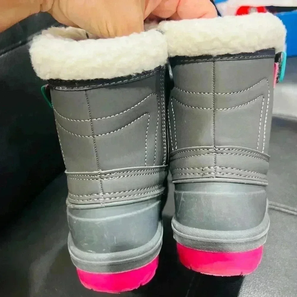 New children’s boots rain boots weather boots size 11